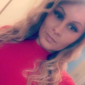 Meet your Posher, Yolanda